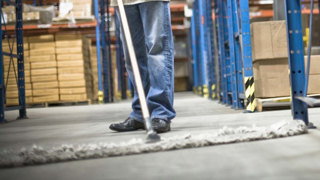 Warehouse Commercial Cleaning - Floors Warehouse Commercial Cleaning - Floors