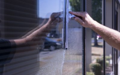 The Benefits of Commercial Window Cleaning Services 