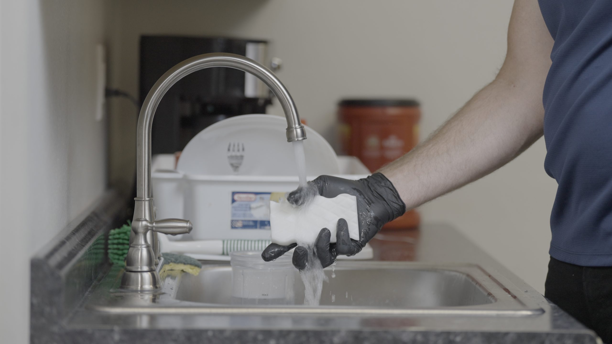Magic Sponge Eraser Multi-Surface Scrubber Cleans Tough Dirt and Grime without Chemicals